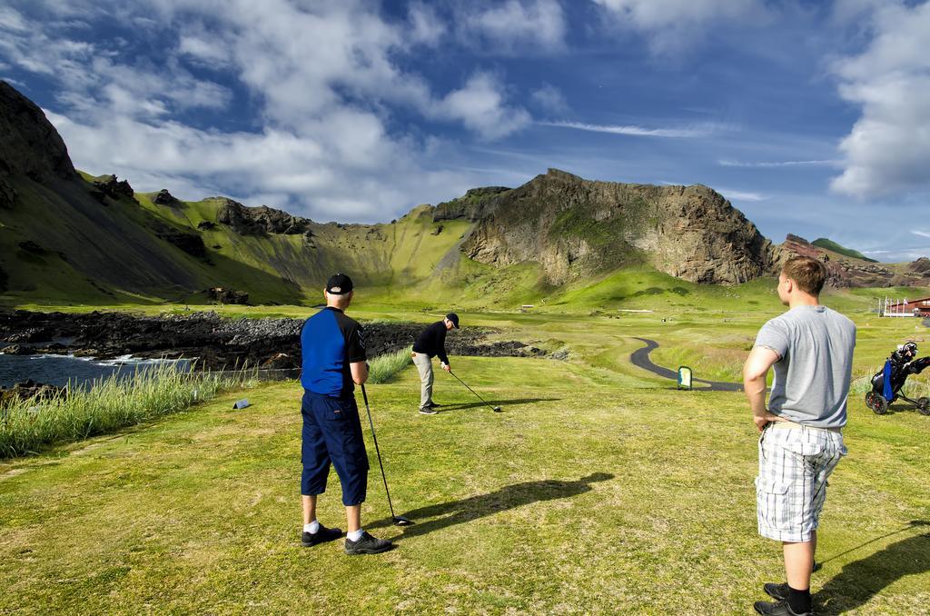 Guesthouse Sunnuholl Vestmannaeyjar Exterior photo
