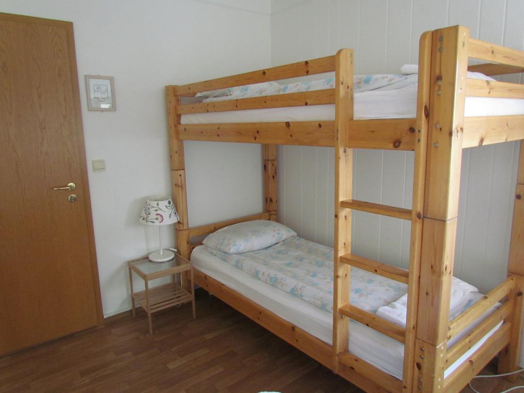 Guesthouse Sunnuholl Vestmannaeyjar Room photo